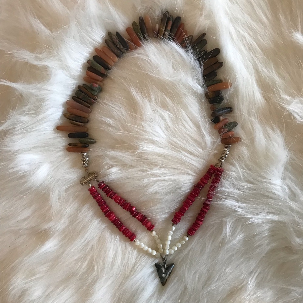 🖤Arrowhead coral,quartz ,&unikite stone necklace
